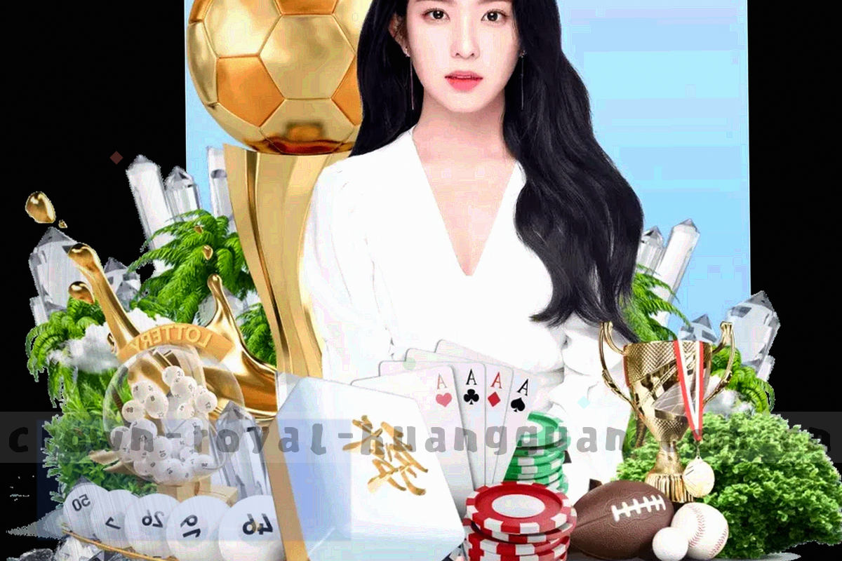 暗调金属质感的会馆内厅空间局部，拱形结构与光带，抽象不出现真人